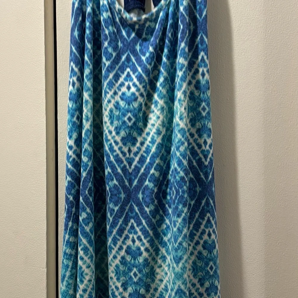 Blue Patterned Sleeveless Dress - Picture 3 of 6